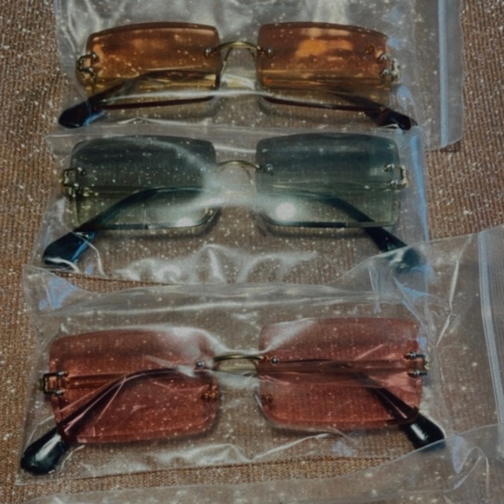 UV protected fashion sunglasses